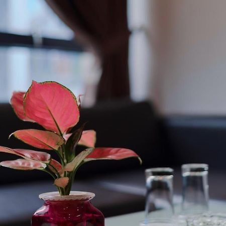 Blue Diamond Apartment Hotel Hanoi Bagian luar foto